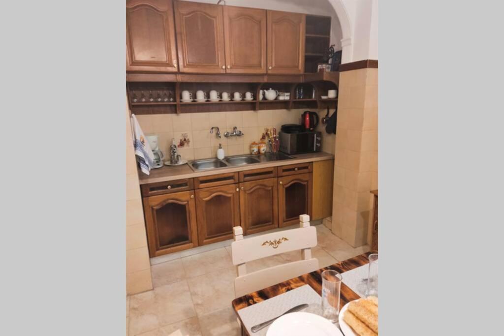 Apartment 95 M2, Center Of Sitia, Wifi, 350M Beach Exteriér fotografie